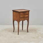 1476 4265 CHEST OF DRAWERS